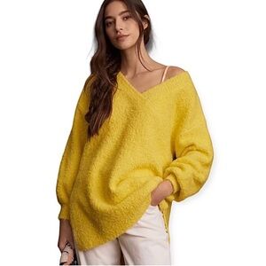 Pilcro Anthropologie Yellow Teddy V‑Neck Boucle Sweater Size Small (Oversized)